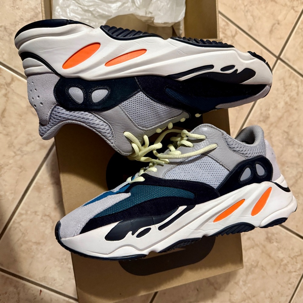 Adidas Yeezy Boost 700 Waverunner - Size 9.5